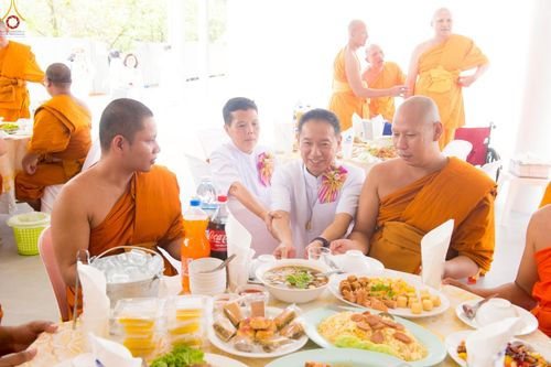 ภาพ No.249309:วันที่ 20 กันยายน พ.ศ. 2568 พิธีประดิษฐานรูปหล่อหลวงปู่วัดปากน้ำ ภาษีเจริญ ณ วิหารพระมงคลเทพมุนี (สด จนฺทสโร) ศูนย์ปฏิบัติธรรมภูเก็ต จ.ภูเก็ต