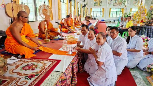 ภาพ No.283984:วันที่ 1 พฤศจิกายน พ.ศ. 2568 พิธีทอดกฐินสามัคคีทั่วไทย 30,000 วัด  โดยคณะศิษยานุศิษย์ บูชาธรรม 81 ปี  หลวงพ่อธัมมชโย  ณ วัดสวายสอ จ.บุรีรัมย์