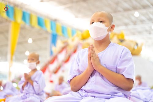 ภาพ No.79835:พิธีขอบรรพชา , พิธีคล้องอังสะ พิธีขอสรณคมน์และศีล , พิธีขอนิสสัย ในโครงการบรรพชาสามเณรฟื้นฟูพระพุทธศาสนาทั่วไทย วันเสาร์ที่ 8 เมษายน พ.ศ.2566