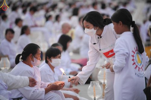 ภาพ No.208275:V.55 สารพัดV สารพัดดี ที่วัดพระธรรมกาย ในโครงการธรรมยาตรา กตัญญูบูชา มหาปูชนียาจารย์ พระมงคลเทพมุนี (สด จนฺทสโร) พระผู้ปราบมาร อนุสรณ์สถาน 7 แห่ง ปีที่ 13 ระหว่างวันที่ 2-31 มกราคม พ.ศ. 2568