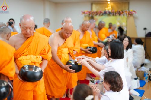ภาพ No.148480:พิธีปฐมอุปสมบท สมโภชอุโบสถ บูชาธรรม 80 ปี หลวงพ่อธัมมชโย  วันอาทิตย์ที่ 11 สิงหาคม พ.ศ. 2567 วัดพระธรรมกายโทชิหงิ ประเทศญี่ปุ่น