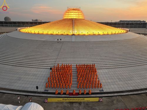 ภาพ No.194689:พิธีปฐมเริ่มสุวรรณรังสรรค์มหาธรรมกายเจดีย์ วันจันทร์ที่ 13 มกราคม พ.ศ. 2568 ณ มหาธรรมกายเจดีย์ วัดพระธรรมกาย จ.ปทุมธานี