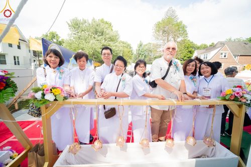 ภาพ No.144902:พิธีประดิษฐานลูกนิมิตมหาสมบัติ ผูกสีมาสถาปนาอุโบสถ บูชาธรรม ๘๐ ปี หลวงพ่อธัมมชโย วันอาทิตย์ที่ ๓๐ มิถุนายน พ.ศ. ๒๕๖๗ วัดพระธรรมกายนิวเจอร์ซี ประเทศสหรัฐอเมริกา