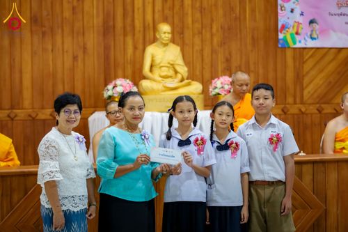 ภาพ No.285560:วันที่ 11 ธันวาคม พ.ศ. 2568  รวมพลังเด็กดี V-Star ผู้นำฟื้นฟูศีลธรรมโลก ประจำปี 2568 จังหวัดแพร่  ณ ธุดงคสถานแพร่ อำเภอวังชิ้น จังหวัดแพร่