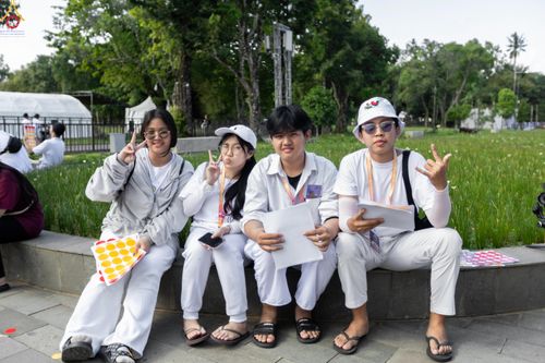 ภาพ No.331327:วันที่ 29 พฤษภาคม พ.ศ.2569 MBMI Tangerang (Majelis Agama Buddha Mahanikaya)  ได้มีการเตรียมงานเพื่อจัดงานวิสาขบูชานานาชาติ (ภาพชุดที่ 2)
