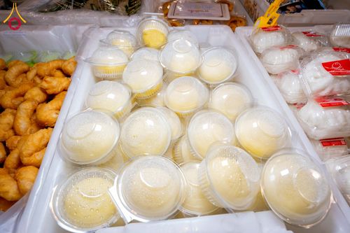 ภาพ No.303653:วันที่ 27 มกราคม พ.ศ. 2569 พิธีถวายภัตตาหารเป็นสังฆทาน แด่พระธรรมยาตรา ณ วัดพระธรรมกาย  จังหวัดปทุมธานี ในโครงการธรรมยาตรา กตัญญูบูชา มหาปูชนียาจารย์ พระมงคลเทพมุนี(สด จนฺทสโร) พระผู้ปราบมาร อนุสรณ์สถาน 7 แห่ง ปีที่ 14