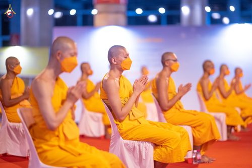 ภาพ No.81919:พิธีฉลองชัยสวดธรรมจักรครบ 5,399,999,999  จบ เนื่องในวันวิสาขบูชา วันเสาร์ที่ 3 มิถุนายน 2566 ณ ลานธรรมพระมหาธรรมกายเจดีย์ วัดพระธรรมกาย จ.ปทุมธานี