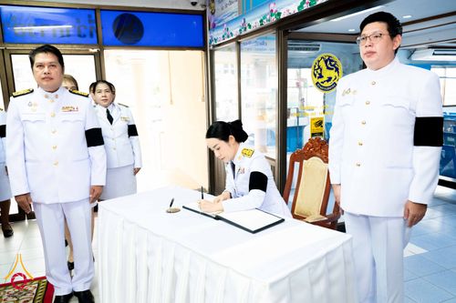 ภาพ No.337187:วันที่ 13-27 มิถุนายน พ.ศ.2569 พสกนิกรอำเภอคลองหลวง จัดพิธีบำเพ็ญกุศลสวดพระอภิธรรม อุทิศถวายพระกุศลแด่สมเด็จพระเจ้าลูกเธอ เจ้าฟ้าพัชรกิติยาภาฯ