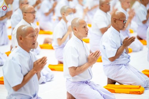 ภาพ No.217178:วันเสาร์ที่ 12 เมษายน พ.ศ. 2568 พิธีบรรพชา พิธีขอศีลและขอนิสสัย พิธีมอบบาตร ในโครงการอุปสมบทหมู่ บูชาธรรมหลวงพ่อธัมมชโย, โครงการธรรมทายาท ระดับอุดมศึกษา รุ่นที่ 52 ,  โครงการบวชพระนานาชาติ AEC & WAB CEO รุ่นที่ 4 ณ วัดพระธรรมกาย