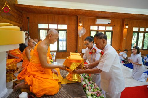 ภาพ No.167131:พิธีทอดกฐิน ณ พุทธอุทยานพรรัตนะแพร่ จ.แพร่ ในโครงการกฐินสามัคคีทั่วไทย 30,000 วัด บูชาธรรม 80 ปี หลวงพ่อธัมมชโย โดยคณะศิษยานุศิษย์วัดพระธรรมกาย วันที่ 22 ตุลาคม พ.ศ. 2567