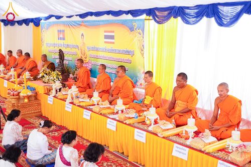 ภาพ No.145491:ศูนย์ปฎิบัติธรรมนครวัด ร่วมกับสำนักงานเจ้าคณะจังหวัดไพลิน ถวายเทียนพรรษา มหาสังฆทานครั้งยิ่งใหญ่ เชื่อมสัมพันธ์ ไทย-กัมพูชา 80 วัด บูชาธรรมธรรมหลวงพ่อธัมมชโย ณ วัดโพธิมาราม จ.ไพลิน ประเทศกัมพูชา วันพุธที่ 17 กรกฎาคม พ.ศ. 2567