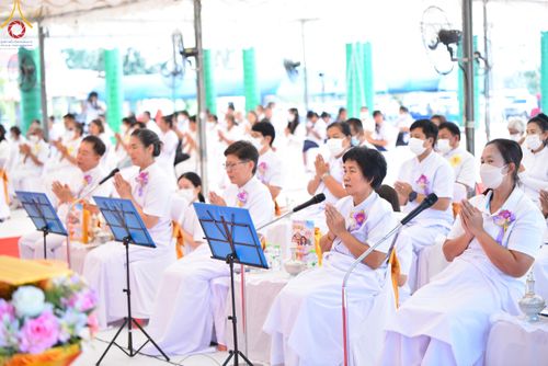 ภาพ No.121112:พิธีทอดผ้าป่า โครงสร้างหลังคา เสาคู่ค้ำฟ้ามหามงคล เพื่อสถาปนาอาคาร 80 ปี หลวงพ่อธัมมชโย ณ ศูนย์ปฏิบัติธรรมวิหารแดง ต.เจริญธรรม อ.วิหารแดง จ.สระบุรี วันที่ 27 มกราคม พ.ศ. 2567