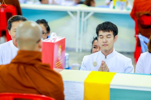 ภาพ No.236333:วันที่ 3 สิงหาคม พ.ศ. 2568 พิธีถวายมหาสังฆทานคณะสงฆ์ 2,000 กว่าวัดทั่วประเทศ ปีที่ 25 , พิธีถวายไทยธรรมคณะสงฆ์ 323 วัด 4 จังหวัดชายแดนภาคใต้ ณ วัดพระธรรมกาย