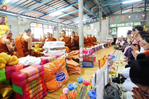 ภาพ No.170156:พิธีทอดกฐิน ณ วัดถ้ำสะแกทอง อ.หนองวัวซอ จ.อุดรธานี ในโครงการกฐินสามัคคีทั่วไทย 30,000 วัด บูชาธรรม 80 ปี หลวงพ่อธัมมชโย โดยคณะศิษยานุศิษย์วัดพระธรรมกาย วันที่ 27 ตุลาคม พ.ศ. 2567