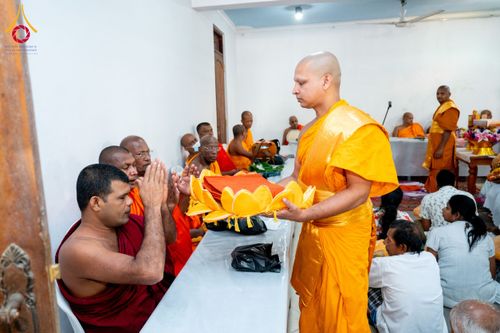 ภาพ No.175729:พิธีทอดผ้าป่าสมทบกฐิน ณ วัดกัลปิติยะ ปูรณะ เมืองมาตะเล ศรีลังกา โดยมูลนิธิธรรมกาย ในนามหลวงพ่อธัมมชโย วันที่ 6 พฤศจิกายน พ.ศ. 2567