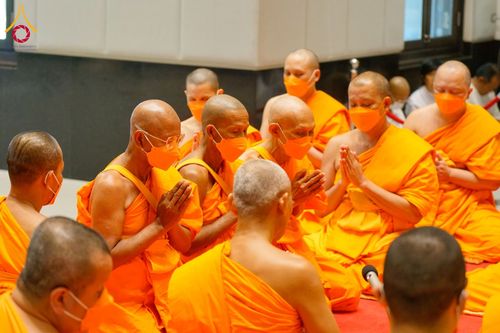 ภาพ No.62099:พิธีอุปสมบทในโครงการอุปสมบทหมู่ บูชาธรรมหลวงพ่อธัมมชโย พ.ศ.2567 ณ อุโบสถ วัดพระธรรมกาย จ.ปทุมธานี วันที่ 13-15 เมษายน พ.ศ. 2567