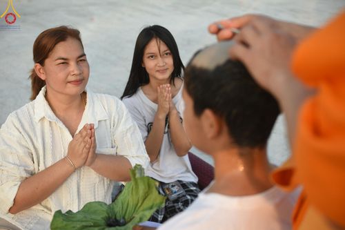 ภาพ No.133200:พิธีตัดปอยผม ธรรมทายาท โครงการสามเณรฟื้นฟูพระพุทธศาสนาทั่วไทย ณ ศูนย์ปฏิบัติธรรมวิหารแดง ตำบลเจริญธรรม อำเภอวิหารแดง จ.สระบุรี  วันที่ 31  มีนาคม พ.ศ. 2567