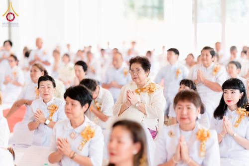 ภาพ No.171765:พิธีทอดกฐิน ศูนย์ปฏิบัติธรรมแก้วเมืองเลย วันที่ 27 ตุลาคม พ.ศ. 2567