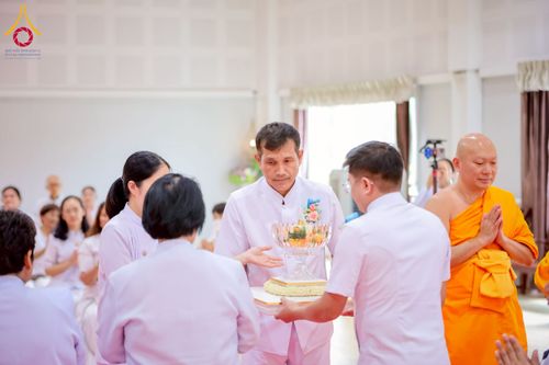 ภาพ No.254782:วันที่ 15 ตุลาคม พ.ศ. 2568 พิธีบรรจุพระบรมสารีริกธาตุภายในพระเกตุองค์พระประธาน สมโภชพระประธาน พระธรรมกาย ณ ศูนยอบรมเยาวชนกาญจนบุรี