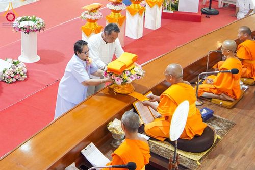 ภาพ No.174781:พิธีทอดกฐินสามัคคี ธรรมอุทยานบ้านแป้ง อำเภอพรหมบุรี จังหวัดสิงห์บุรี ในโครงการกฐินสามัคคีทั่วไทย 30,000 วัด บูชาธรรม 80 ปี หลวงพ่อธัมมชโย โดยคณะศิษยานุศิษย์วัดพระธรรมกาย วันที่ 26 ตุลาคม พ.ศ. 2567