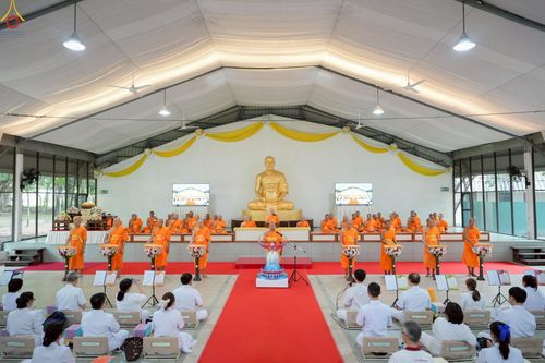 ภาพ No.248254:วันอาทิตย์ที่ 21 กันยายน พ.ศ. 2568 พิธีตักบาตร, พิธีทอดผ้าป่าบำรุงธุดงคสถานล้านนา, พิธีถวายกองทุนการศึกษาพระบาลี, พิธีถวายสลากภัตเป็นสังฆทาน เนื่องในโอกาสครบรอบ 39 ปี ธุดงคสถานล้านนา ณ ธุดงคสถานล้านนา อ.สันทราย จ.เชียงใหม่