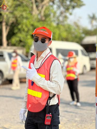 ภาพ No.116938:V.16 เป็นทีม การเตรียมงาน เก็บงาน การรับบุญของเจ้าหน้าที่หน่วยงานต่างๆ เพื่อโครงการธรรมยาตรา กตัญญูบูชามหาปูชนียาจารย์ พระมงคลเทพมุนี (สด จนฺทสโร) พระผู้ปราบมาร อนุสรณ์สถาน 7 แห่ง ปีที่ 12 ระหว่างวันที่ 2 - 31 มกราคม พ.ศ. 2567