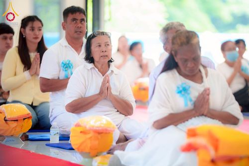 ภาพ No.216861:วันเสาร์ที่ 5 เมษายน พ.ศ. 2568 พิธีตัดปอยผม พิธีขอขมาผู้ปกครอง พิธีมอบบาตรและผ้าไตร พิธีบรรพชา ณ ศูนย์ปฏิบัติธรรมและศูนย์อบรมเยาวชนพระนครศรีอยุธยา ต.พุทเลา อ.บางปะหัน จ.พระนครศรีอยุธยา