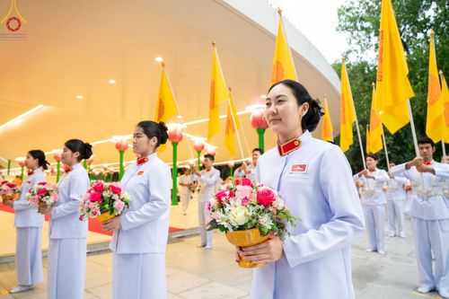 ภาพ No.156650:พิธีบรรพชาอุปสมบท ธรรมทายาท โครงการอุปสมบทหมู่บูชาธรรมครบรอบ 107 ปี วันครูผู้ค้นพบวิชชาธรรมกาย ณ โบสถ์พระไตรปิฏก วัดพระธรรมกาย วันเสาร์ที่ 14 กันยายน พ.ศ. 2567
