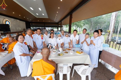 ภาพ No.162894:โครงการกฐินสามัคคีทั่วไทย 30,000 วัด บูชาธรรม 80 ปี หลวงพ่อธัมมชโย โดย คณะศิษยานุศิษย์วัดพระธรรมกาย ณ ศูนย์ปฎิบัติธรรมจันทบุรี วันที่ 18 ตุลาคม พ.ศ. 2567