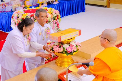 ภาพ No.100792:พิธีทอดกฐินสามัคคี "เพื่อสร้างทุกสิ่ง"  ณ วัดพระธรรมกายมินเนโซตา สหรัฐอเมริกา วันอาทิตย์ที่ 12 พฤศจิกายน พ.ศ. 2566