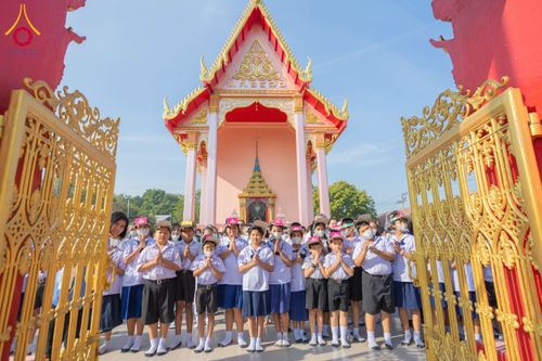 ภาพ No.205006:พิธีทอดผ้าป่าทำนุบำรุงศาสนสถาน ณ วัดบ่อทอง ตำบลคูขวาง อำเภอลาดหลุมแก้ว จังหวัดปทุมธานี ในโครงการธรรมยาตรา กตัญญูบูชา มหาปูชนียาจารย์ พระมงคลเทพมุนี(สด จนฺทสโร) พระผู้ปราบมาร อนุสรณ์สถาน 7 แห่ง ปีที่ 13 วันที่ 30 มกราคม พ.ศ. 2568 