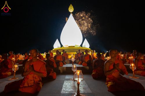 ภาพ No.211712:วันอาทิตย์ที่ 16 มีนาคม พ.ศ. 2568 พิธีจุดประทีปถวายเป็นพุทธบูชา ฉลองปทุมเจดีย์ (เจดีย์พระพุทธเจ้า 5 พระองค์) ณ ศูนย์อบรมเยาวชนปัตตานี