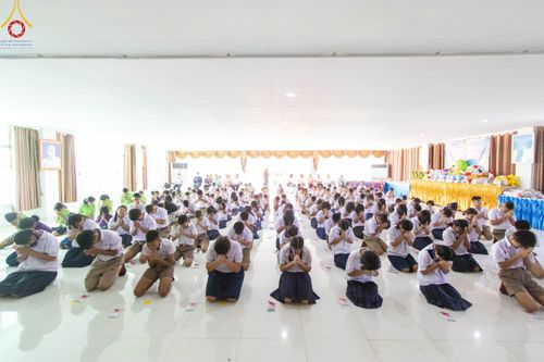 ภาพ No.104886:วันรวมพลังเด็กดี V-star ผู้นำฟื้นฟูศีลธรรมโลก จังหวัดกำแพงเพชร ณ ศูนย์ปฏิบัติธรรมกำแพงเพชร ในอุปถัมภ์พระพรหมวชิรปัญญาจารย์ วันที่ 22 ธันวาคม พ.ศ. 2566