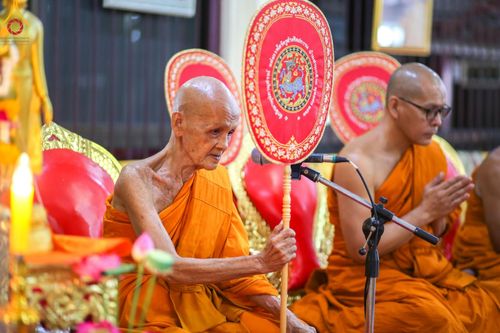 ภาพ No.162446:โครงการกฐินสามัคคีทั่วไทย 30,000 วัด  บูชาธรรม 80 ปี หลวงพ่อธัมมชโย  โดย คณะศิษยานุศิษย์วัดพระธรรมกาย ณ วัดลานตากฟ้า อ.นครชัยศรี จ.นครปฐม วันศุกร์ที่ 18 ตุลาคม พ.ศ. 2567