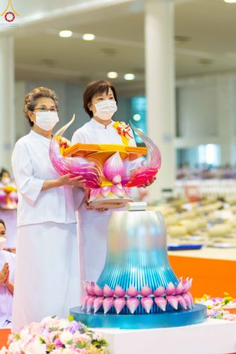 ภาพ No.89035:พิธีทอดผ้าป่าสมทบกฐินครั้งที่ 2 วันศุกร์ที่ 29 กันยายน พ.ศ. 2566 วันเพ็ญขึ้น 15 ค่ำ เดือน 10 ณ ห้องแก้วสารพัดนึก 1 วัดพระธรรมกาย