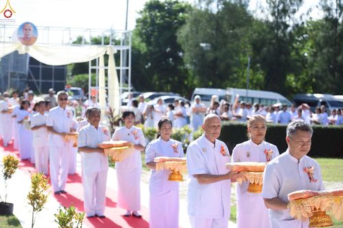 ภาพ No.261559:วันที่ 17-18 ตุลาคม พ.ศ. 2568 พิธีเจริญพระพุทธมนต์คณะสงฆ์ 108 กลั่นแผ่นดินองค์พระเจดีย์สระบุรี สมโภชองค์กฐิน และพิธีทอดกฐิน ณ ศูนย์ปฏิบัติธรรมสระบุรี ในโครงการกฐินสามัคคีทั่วไทย 30,000 วัด บูชาธรรม 81 ปี หลวงพ่อธัมมชโย โดยคณะศิษยานุศิษย์วัดพระธรรมกาย