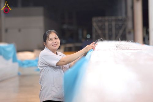 ภาพ No.213359:วันที่ 11-28 มีนาคม พ.ศ. 2568 เจ้าหน้าที่ และอาสาสมัคร เตรียมงานบุญวันคุ้มครองโลก ณ วัดพระธรรมกาย