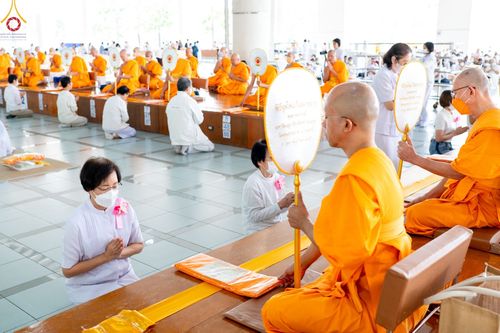 ภาพ No.104505:พิธีบุพเปตพลี ครั้งที่ 145 อุทิศบุญแด่หมู่ญาติที่ล่วงลับไปแล้ว และสืบทอดอายุพระพุทธศาสนา วันพุธที่ 27 ธันวาคม พ.ศ. 2566 (วันพระขึ้น 15 ค่ำ เดือน 12 ) ณ หอฉันคุณยายอาจารย์ฯ วัดพระธรรมกาย