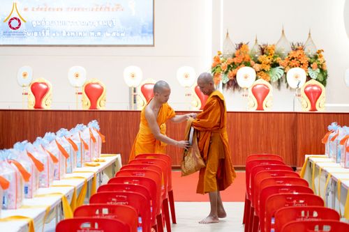 ภาพ No.238656:วันเสาร์ที่ 16 สิงหาคม พ.ศ. 2568 สัมมนาคณะสงฆ์โครงการกฐินสามัคคี 30,000 วัดทั่วไทย เพื่อฟื้นฟูพระพุทธศาสนา ณ แผ่นดินทอง พระมหาเจดีย์ทัตตชีโว ศูนย์อบรมเยาวชนกาญจนบุรี