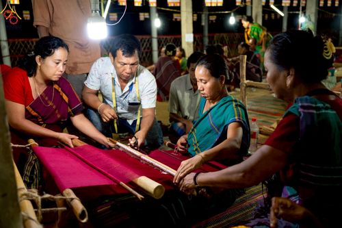 ภาพ No.261623:วันที่ 19 ตุลาคม พ.ศ. 2568 พิธีทอดกฐินสมทบ วัดกัลยาณมิตรต่างประเทศ บูชาธรรม 81 ปี หลวงพ่อธัมมชโย ณ วัดสารนาถ เมืองคาร์การชารี ประเทศบังกลาเทศ 