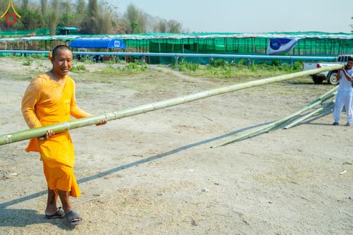 ภาพ No.140321:Photo Story มหัศจรรย์วัดดงดินแดง  EP.8  ภาพการเตรียมงาน การปฎิบัติงาน ของเหล่าผู้ทุ่มเทและเสียสละ เพื่อความสำเร็จของความมหัศจรรย์ ณ วัดดงดินแดง ต.ม่อนจอง อ.อมก๋อย จ.เชียงใหม่ วันที่ 1-7 เมษายน พ.ศ. 2567