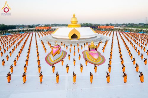 พระธรรมยาตราร่วมปฏิบัติธรรม และถ่ายภาพหมู่ประวัติศาสตร์ ปีที่ 12  วันที่ 21 มกราคม พ.ศ. 2567  ณ อนุสรณ์สถานบางปลา จ.นครปฐม