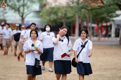 ภาพ No.128471:พิธีอัญเชิญพระบรมสารีริกธาตุ " ใจกลางเมืองนครหาดใหญ่ " เพื่อประดิษฐาน ณ มหารัตนเจดีย์สิริปทุมสวรรค์ (เจดีย์อริยพุทธะ 5 พระองค์) ศูนย์ปฏิบัติธรรมภาคใต้ อ.บางกล่ำ จ.สงขลา  วันที่ 9 มีนาคม พ.ศ. 2567 (ชุดที่ 2)