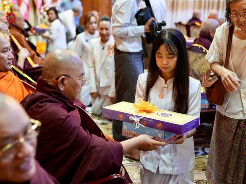 ภาพ No.161944:วัดพระธรรมกาย มูลนิธิธรรมกาย และภาคีฯ จัดงาน 3 Bigboon ณ ประเทศเมียนมาร์ ระหว่างวันที่ 7-8 ตุลาคม พ.ศ. 2567