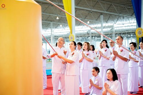 ภาพ No.242520:วันอาทิตย์ที่ 31 สิงหาคม พ.ศ. 2568 งานบุญวันอาทิตย์ พิธีจุดเทียนใจ ไฟนิรันด์ อนันตชัย ณ วัดพระธรรมกาย จ.ปทุมธานี