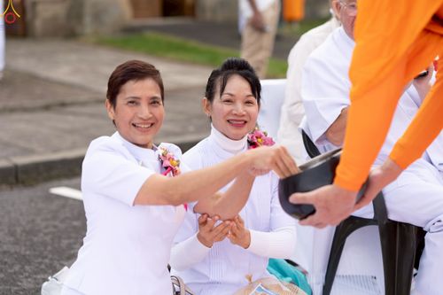 ภาพ No.270851:วันอาทิตย์ที่ 19 ตุลาคม พ.ศ. 2568 พิธีทอดกฐิน “หนึ่งไม่มีสอง” วัดพระธรรมกายนิวคาสเซิล เมืองนิวคาสเซิล ประเทศอังกฤษ 