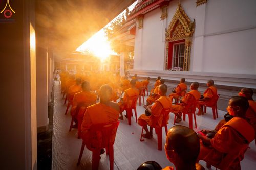 ภาพ No.112687:พิธีตักบาตรพระธรรมยาตราฯ ณ วัดสองพี่น้อง จ.สุพรรณบุรี วันที่ 15 มกราคม พ.ศ. 2567