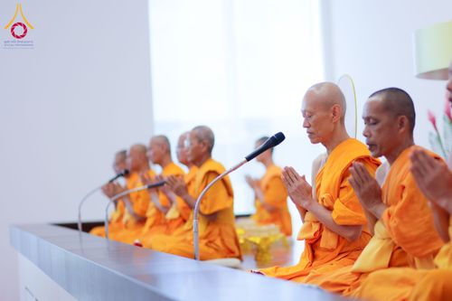 ภาพ No.172018:พิธีทอดกฐิน วัดพระธรรมกายสิงคโปร์ วันอาทิตย์ที่ 27 ตุลาคม พ.ศ. 2567