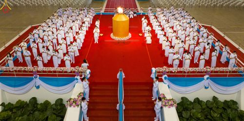 ภาพ No.89861:พิธีปฏิบัติธรรม และพิธีจุดเทียนใจ ไฟนิรันดร์ อนันตชัย วันอาทิตย์ที่ 8 ตุลาคม พ.ศ. 2566 ณ สภาธรรมกายสากล วัดพระธรรมกาย