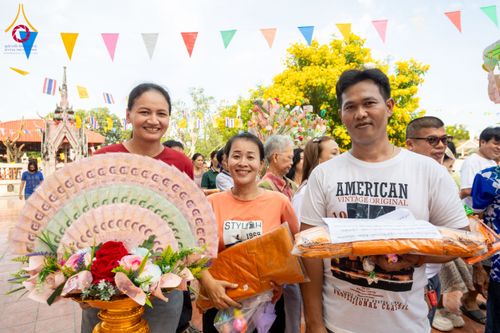 ภาพ No.171693:พิธีทอดกฐิน ณ วัดมหาโพธิ์ จ.ลพบุรี ในโครงการกฐินสามัคคีทั่วไทย 30,000 วัด บูชาธรรม 80 ปี หลวงพ่อธัมมชโย โดยคณะศิษยานุศิษย์วัดพระธรรมกาย วันที่ 27 ตุลาคม พ.ศ. 2567